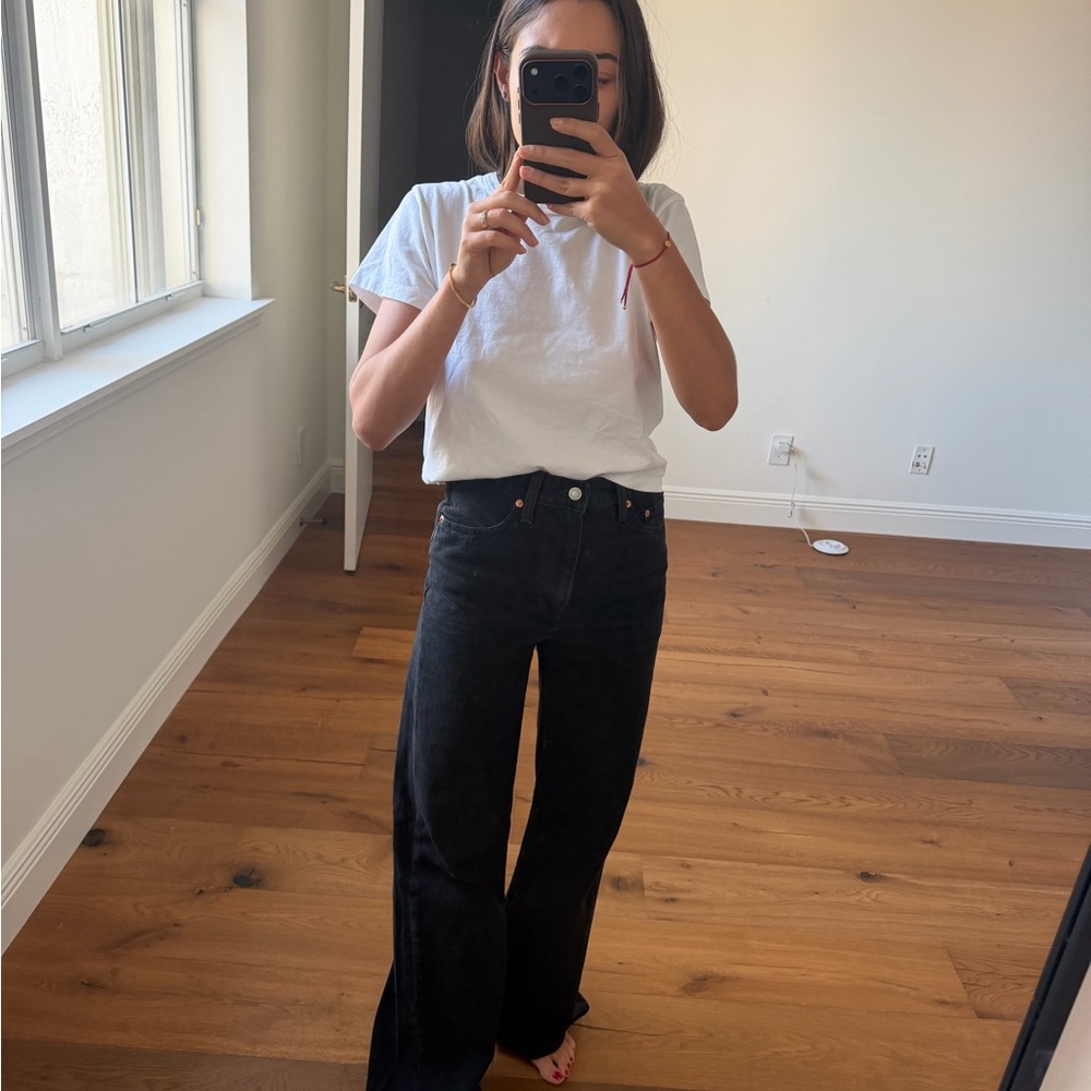 Ribcage wide leg Levi jeans in black